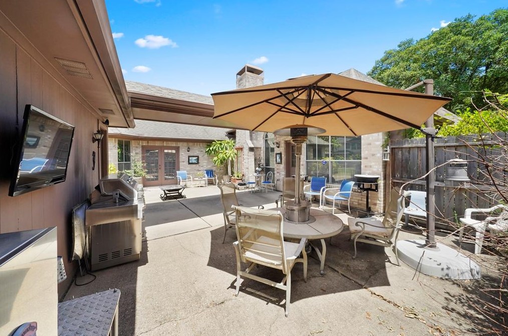 5803 Deer Shadow Ct, Houston TX 77041-4233 exterior