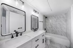 2626 Holly Hall, Houston, TX 77054 - Photo 15