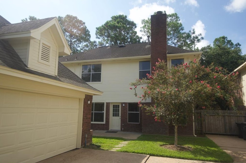 2810 Grants River Cir, Sugar Land TX  77479-1366 exterior