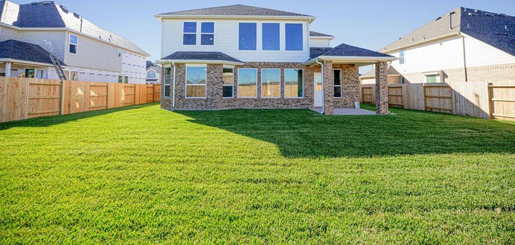 11 Carmel Dr, Manvel TX 77578-3388 exterior