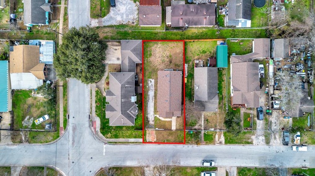 4007 Edison St, Houston TX  77009-4011 exterior