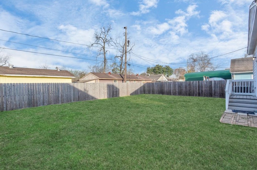 4007 Edison St, Houston TX  77009-4011 exterior