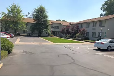 910 Canby Rd, Redding, CA 96003 - Photo 3