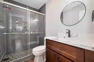 12103 W Marsham Cir, Houston, TX 77066 - Photo 37