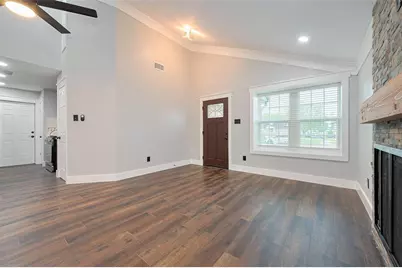 12103 W Marsham Circle, Houston, TX 77066 - Photo 11