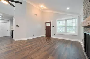 12103 W Marsham Cir, Houston, TX 77066 - Photo 11