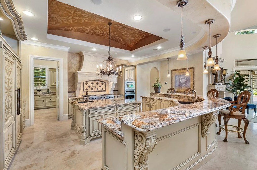 16714 Southern Oaks Dr, Houston TX  77068-2611 exterior