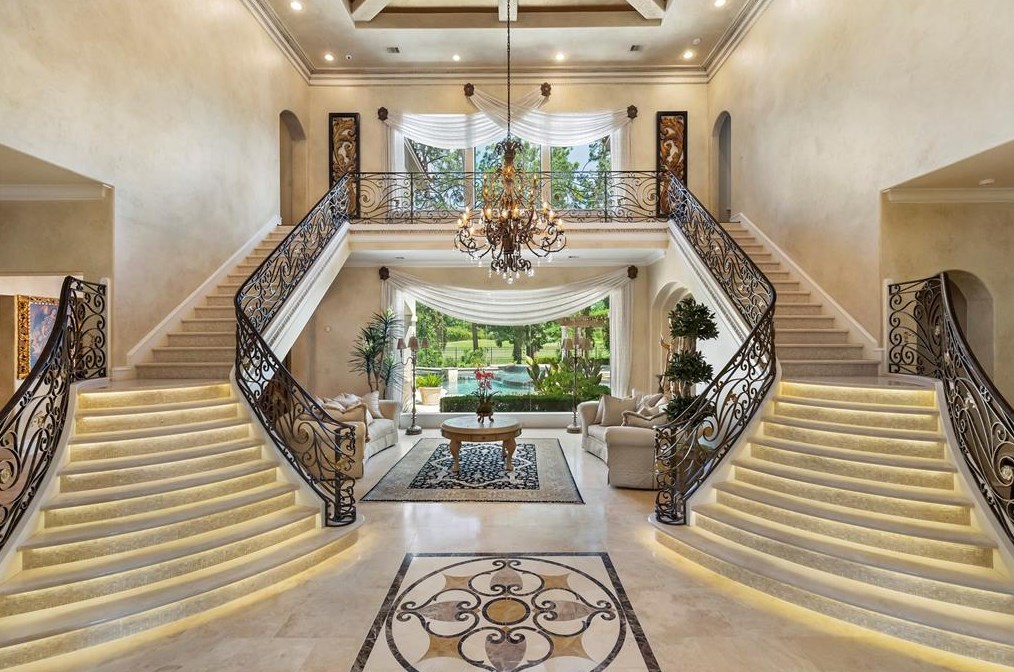 16714 Southern Oaks Dr, Houston TX  77068-2611 exterior
