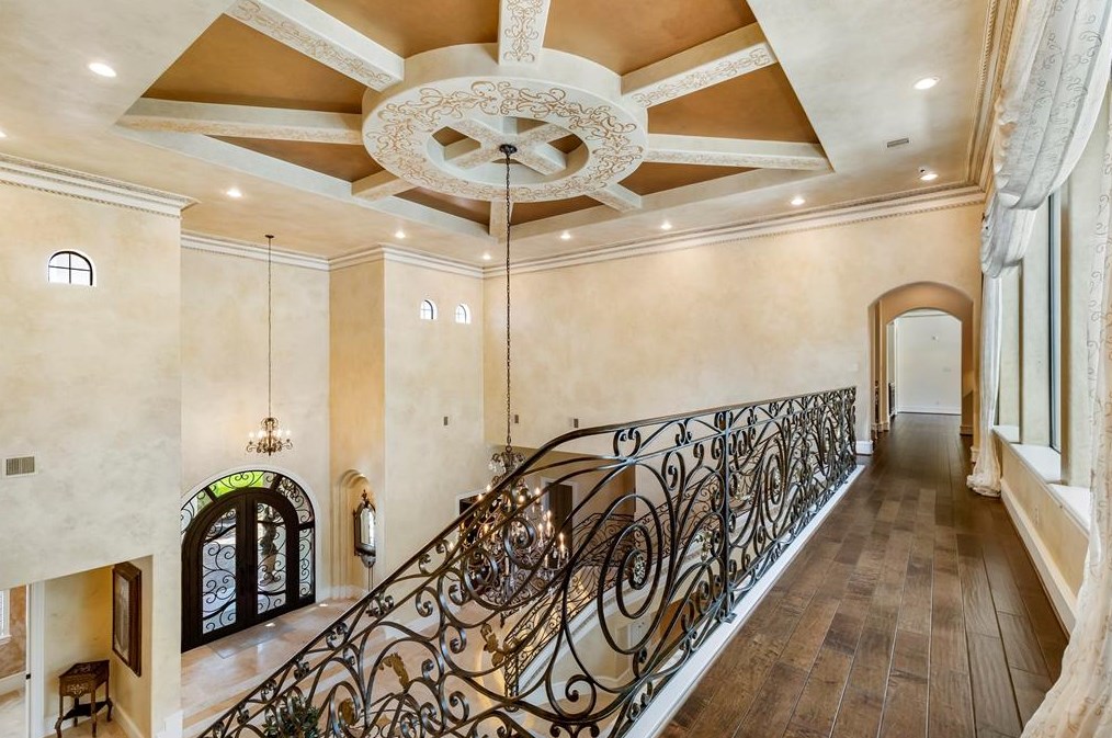 16714 Southern Oaks Dr, Houston TX  77068-2611 exterior