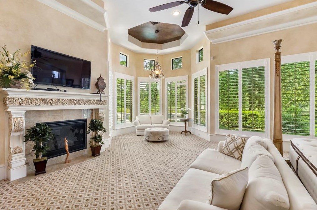 16714 Southern Oaks Dr, Houston TX  77068-2611 exterior