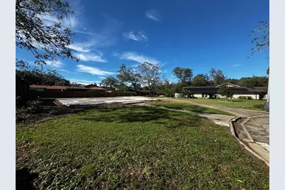 4 Shadow Lane, Bay City, TX 77414 - Photo 3