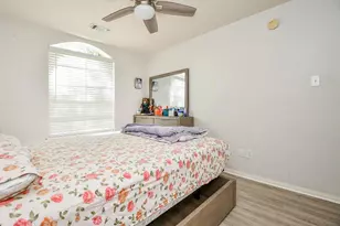 1143 Oxford Mills Ln, Sugar Land, TX 77479 - Photo 23