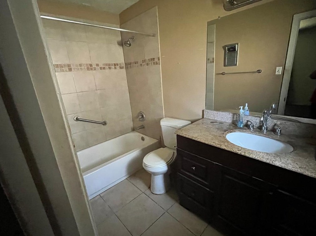 14026 Wadebridge Way, Houston TX  77015-2457 exterior