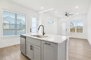 1601-412 Mustang Dr, Marble Falls, TX 78654 - Photo 13