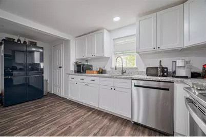 523 County Road 2073, Hull, TX 77564 - Photo 7