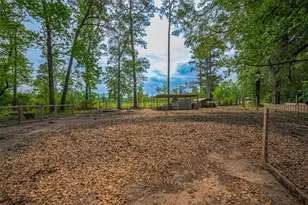523 Co Rd 2073, Hull, TX 77564 - Photo 19