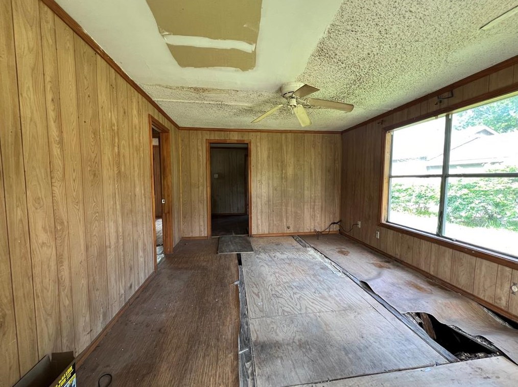 1219 Walnut Ave, Richmond TX  77471-2302 exterior