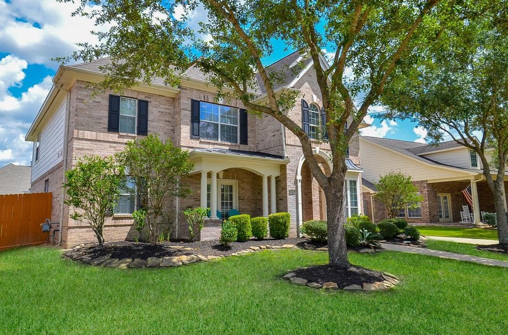 21830 Sheffield Gray Trl, Cypress TX  77433-2215 exterior