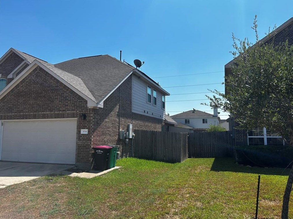 3014 Wellington Pass Dr, Spring TX  77373-8628 exterior