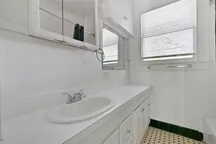 4828 Ave Q 1/2, Galveston, TX 77551 - Photo 39