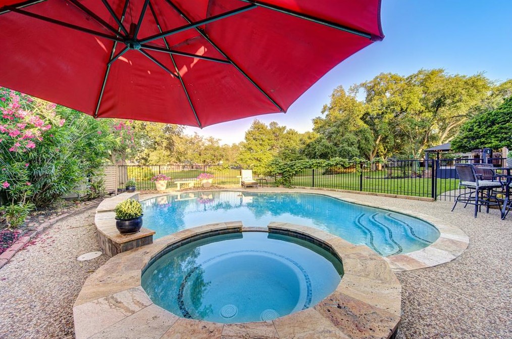 5402 China Doll Ct, Houston TX  77041-6576 exterior