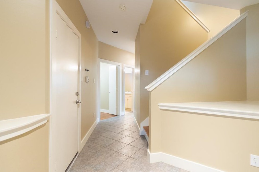 9802 Abigail Grace Ct, Houston TX  77025-1509 exterior