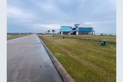 3153 Palacios Bay Drive, Palacios, TX 77465 - Photo 3