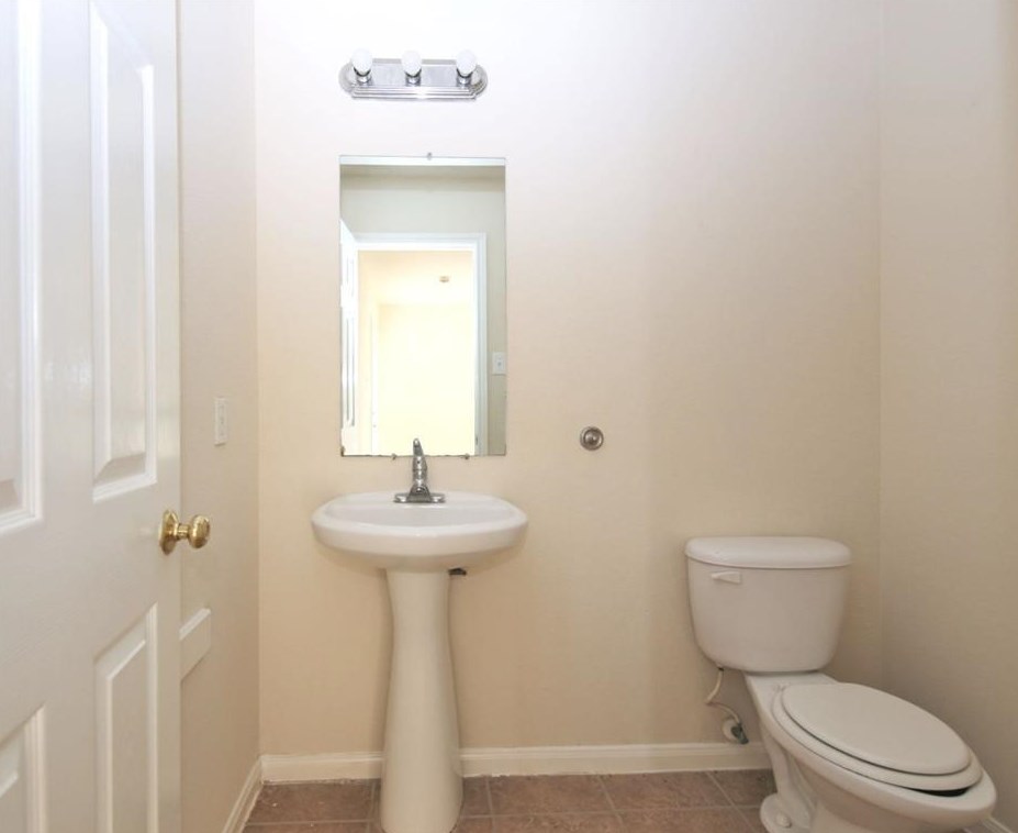 11148 Opatrny Meadows Ln, Houston TX  77064-3499 exterior