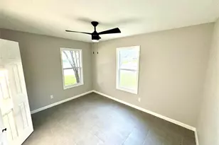 322 S 26th St, Kingsville, TX 78363 - Photo 11