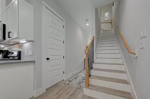 2105 Sam Wilson St, Houston, TX 77020 - Photo 5