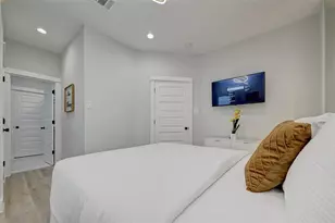 2105 Sam Wilson St, Houston, TX 77020 - Photo 29