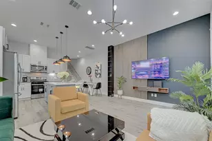 2105 Sam Wilson St, Houston, TX 77020 - Photo 43