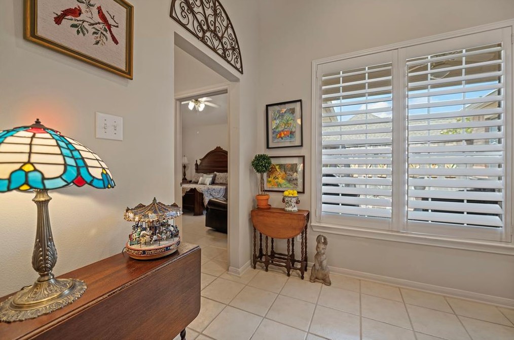 9909 Kemp Frst, Houston TX  77080-2509 exterior