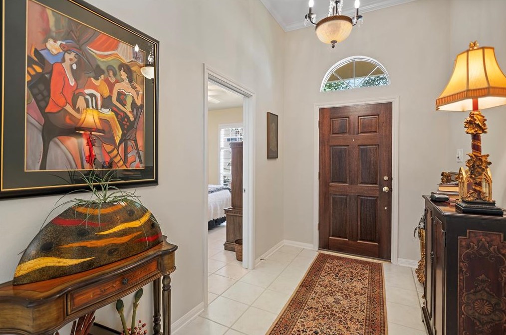 9909 Kemp Forest Dr, Houston TX  77080-2650 exterior