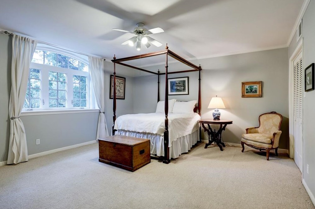 12003 Pebble Hl Dr, Houston TX exterior