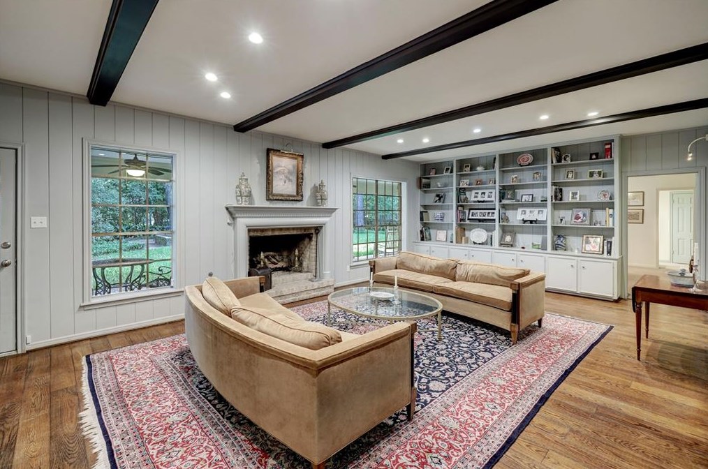 12003 Pebble Hl Dr, Houston TX exterior