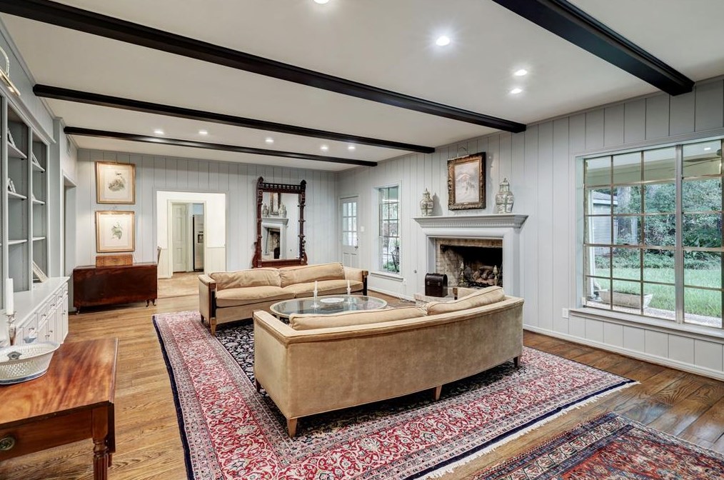 12003 Pebble Hl Dr, Houston TX exterior