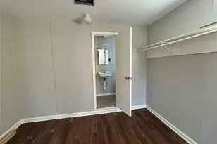 914 Elton St, Houston, TX 77034 - Photo 5