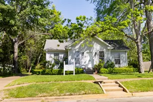 306 N 7th St, Crockett, TX 75835 - Photo 1