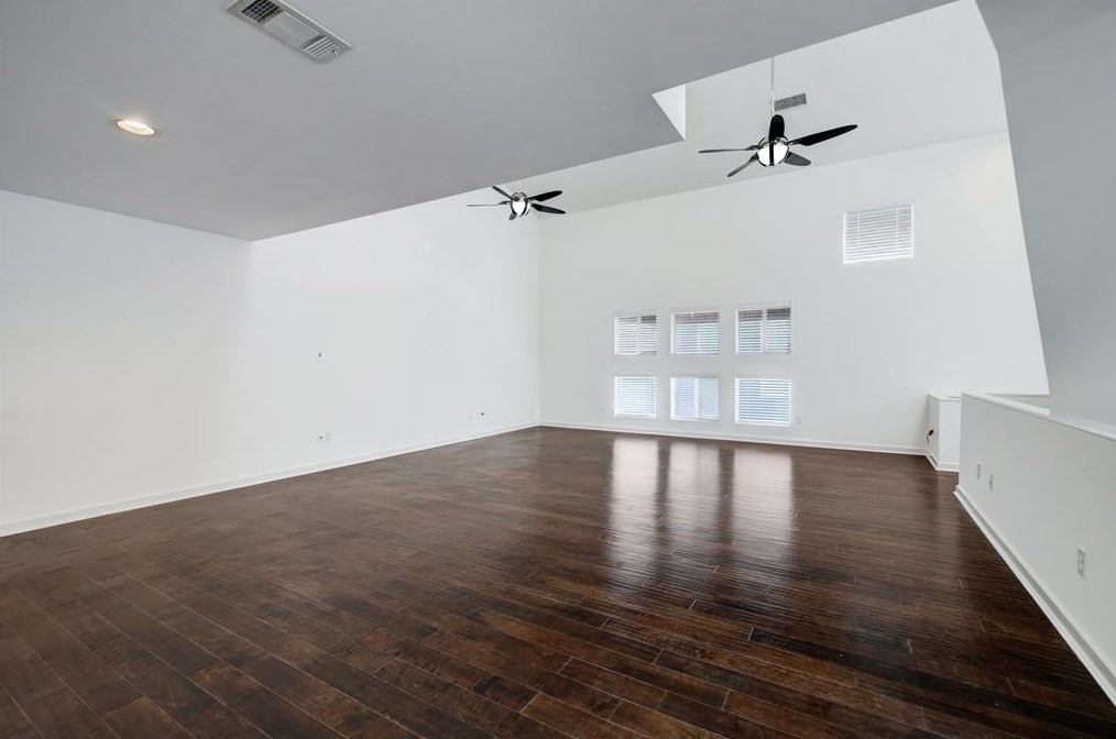 6134 Grand Blvd, Houston TX  77021-1177 exterior