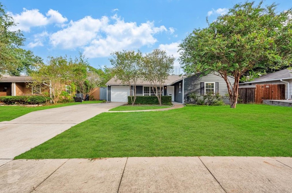 5310 Pagewood Ln, Houston TX  77056-7227 exterior