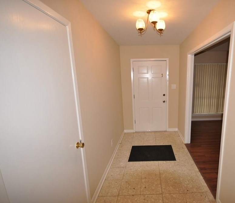 5422 Grape St, Houston TX  77096-1206 exterior