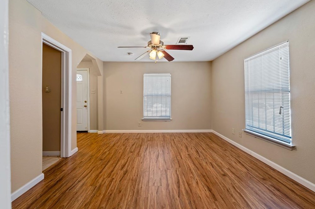 3510 Seabrook St, Houston TX  77021-5619 exterior