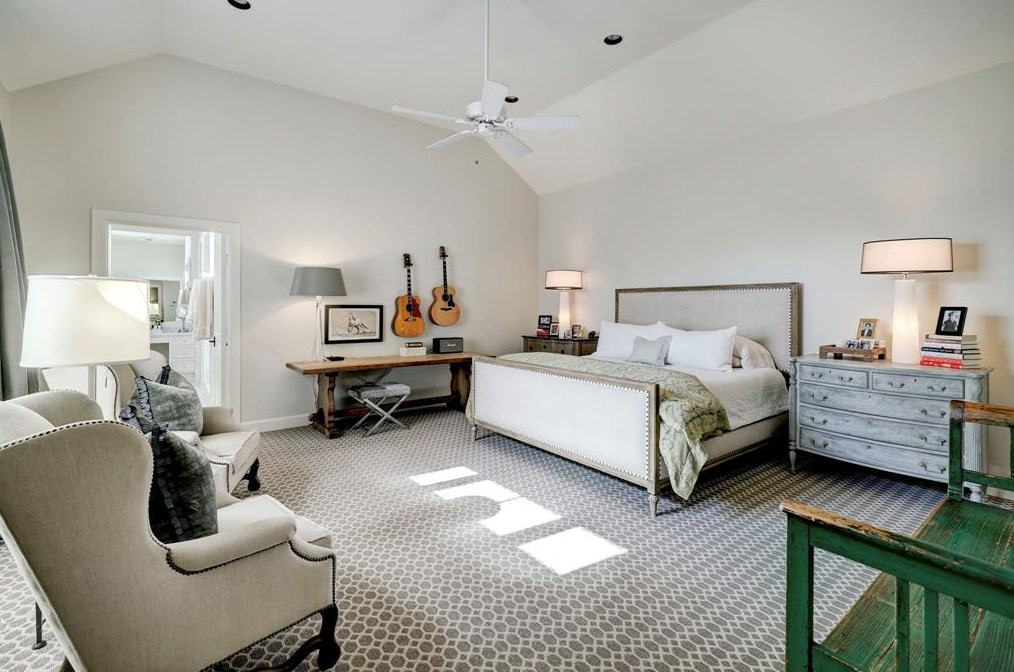 2226 Quenby St, Houston TX 77005-1414 exterior