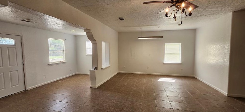 233 County Road 381, Cleveland TX  77328-5214 exterior