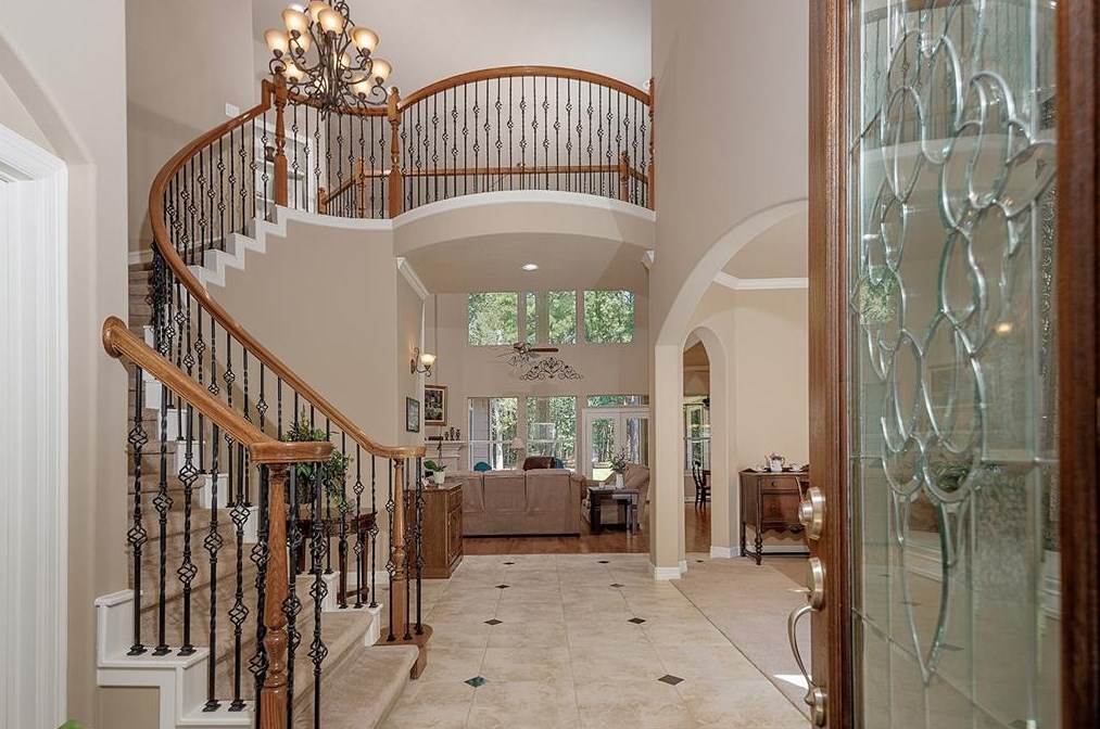 10841 Lk Frst Dr, Conroe TX 77384-3247 exterior