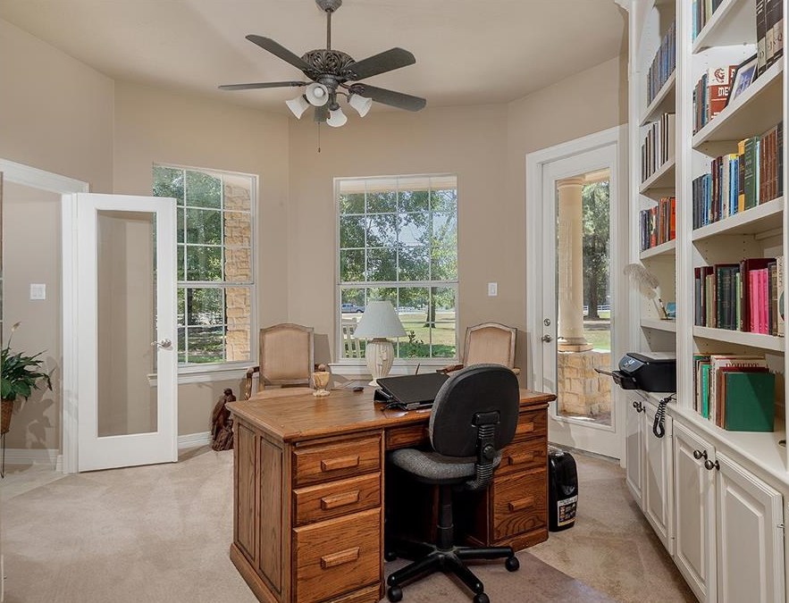 10841 Lk Frst Dr, Conroe TX 77384-3247 exterior