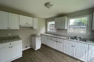 327 De Haven St, Houston, TX 77029 - Photo 1