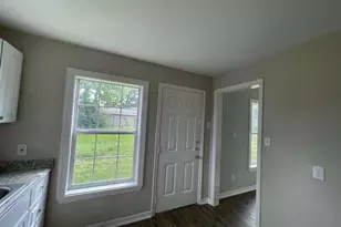 327 De Haven St, Houston, TX 77029 - Photo 11