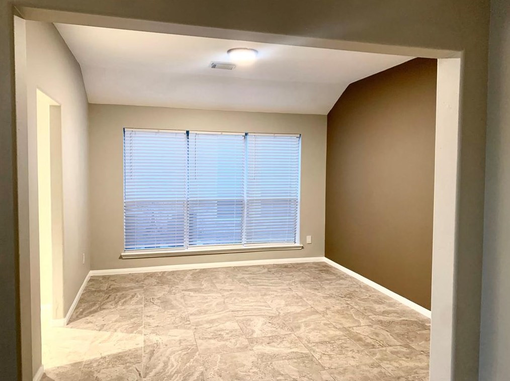 15930 Sky Land Dr, Houston TX  77073-5544 exterior